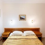 Gorgany & Hotel 4*