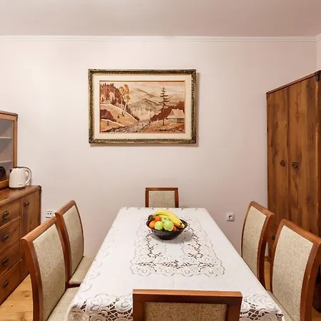 Hotel Gorgany & 4*